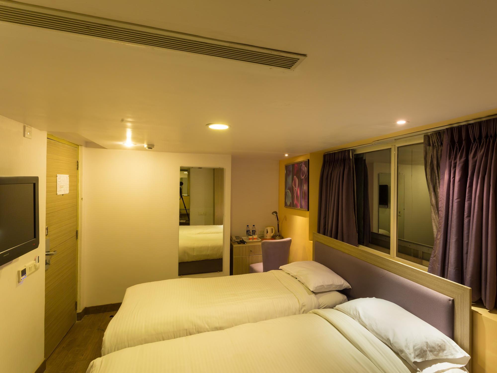Vishakhapatnam, Dwarka Nagar Hotel Visakhapatnam Buitenkant foto