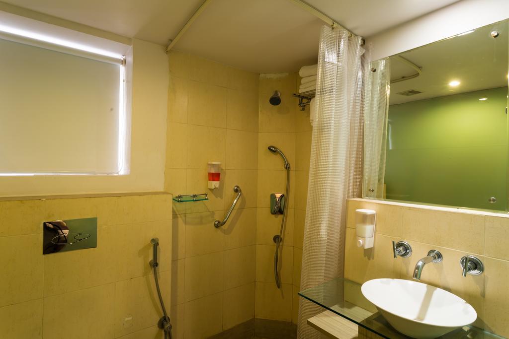 Vishakhapatnam, Dwarka Nagar Hotel Visakhapatnam Buitenkant foto